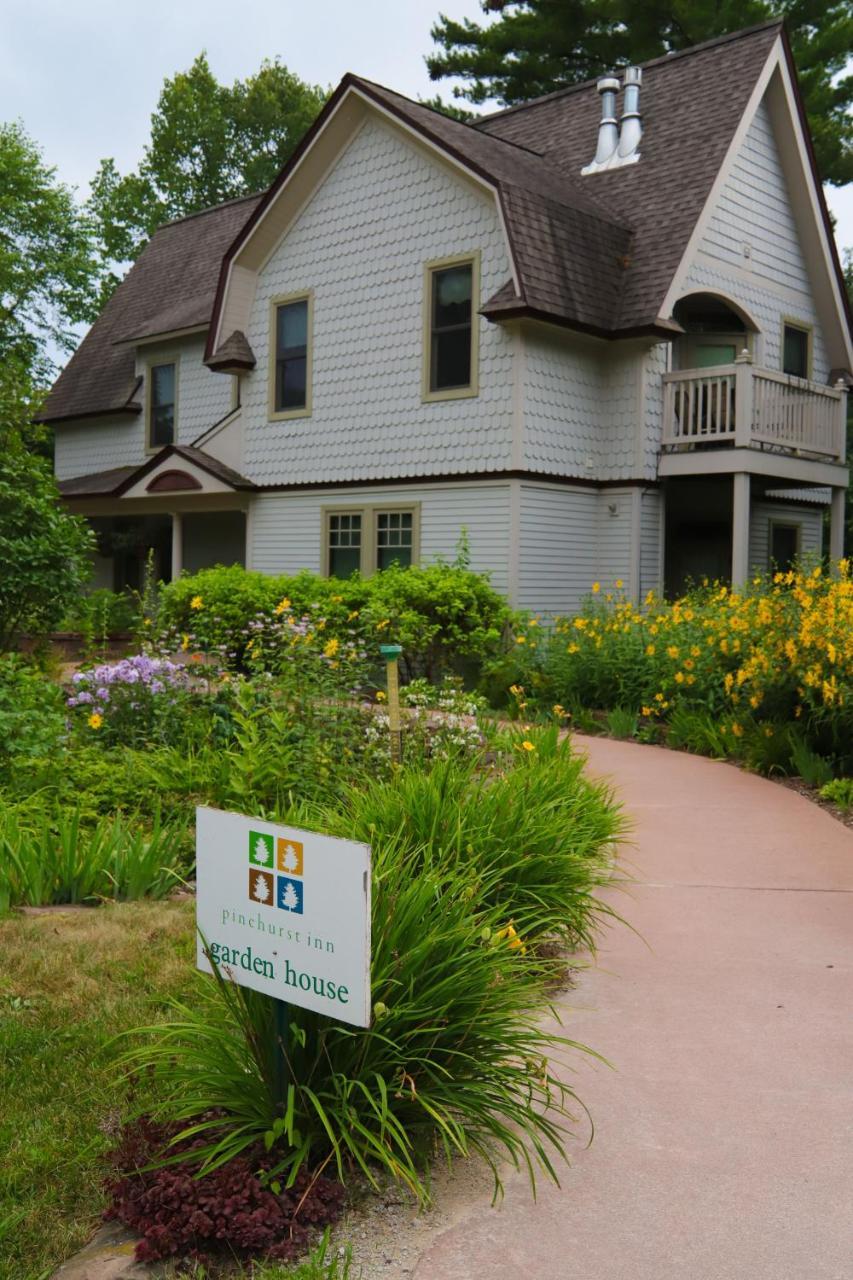 Pinehurst Inn Bed & Breakfast 贝菲尔德 外观 照片